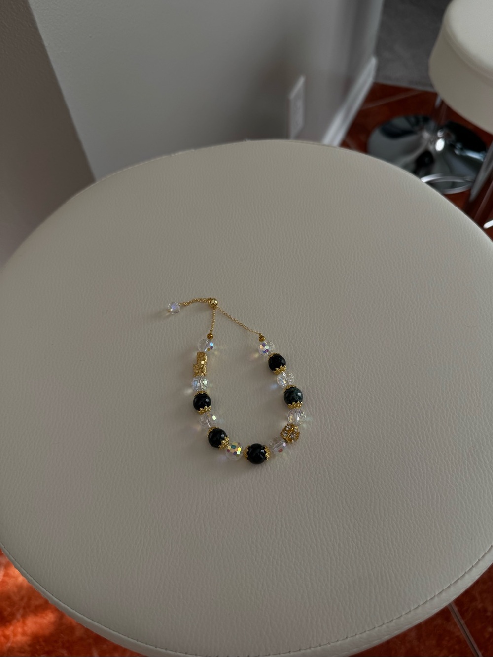 Gold-Tone Black & Crystal Beaded Bracelet - Elegant Women's Jewelry